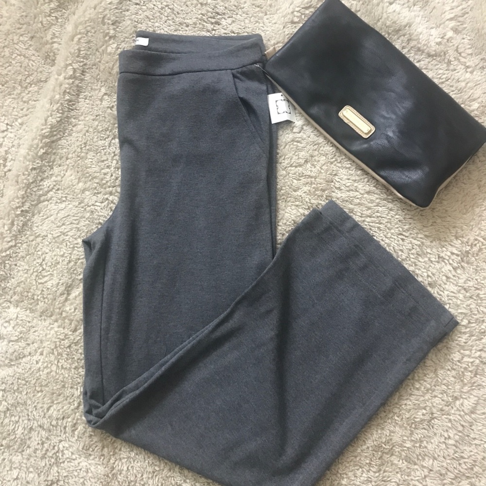 NWT 🏷 Liz Claiborne Stretchy Career pants